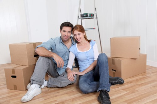 Residential street access considerations for removals in Westcombe Park